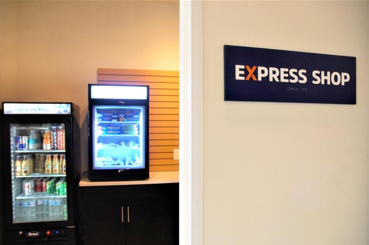 Holiday Inn Express & Suites - Edmonton Sw - Windermere By Ihg Екстериор снимка