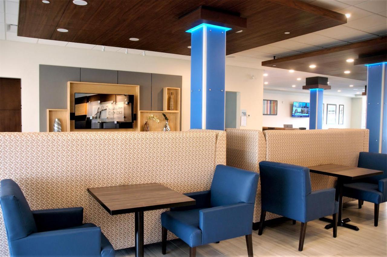 Holiday Inn Express & Suites - Edmonton Sw - Windermere By Ihg Екстериор снимка